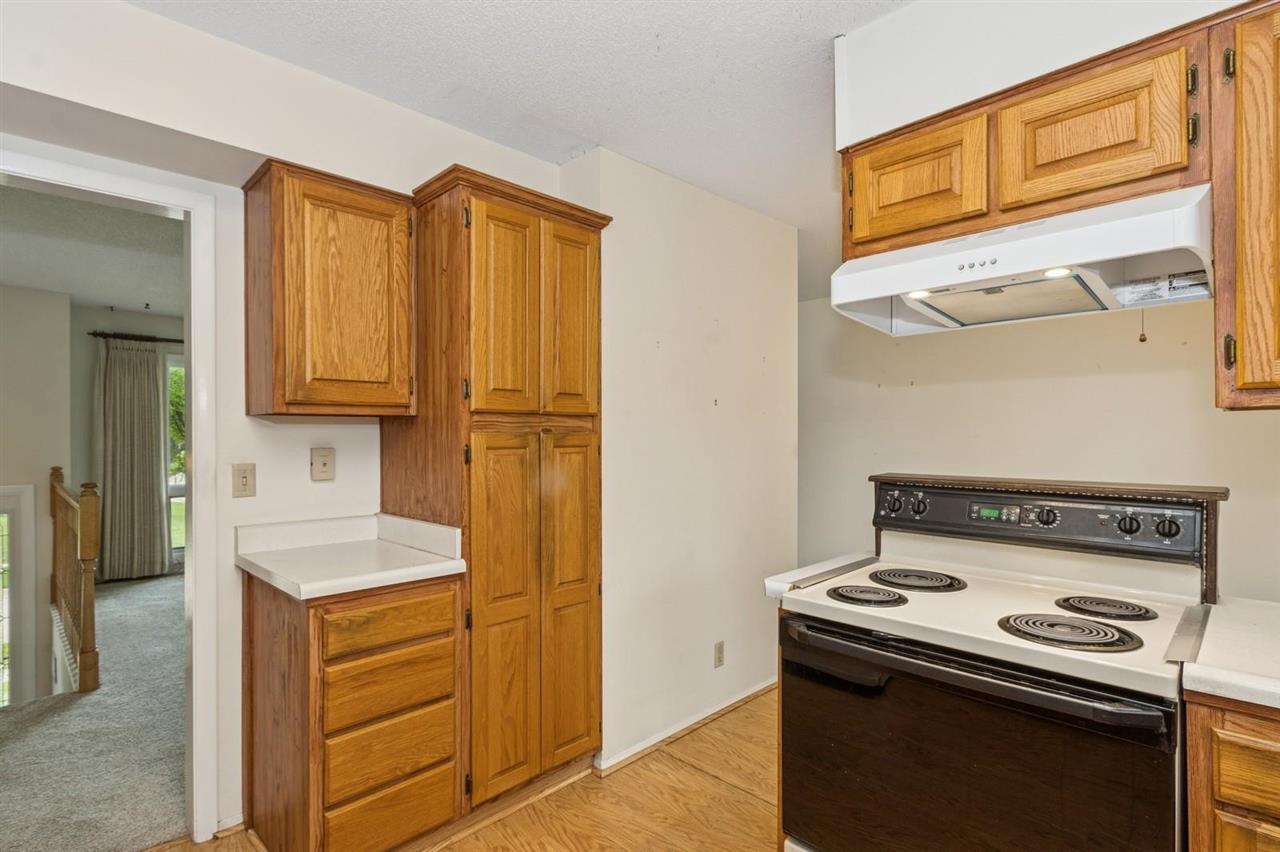 225 Linden Ct