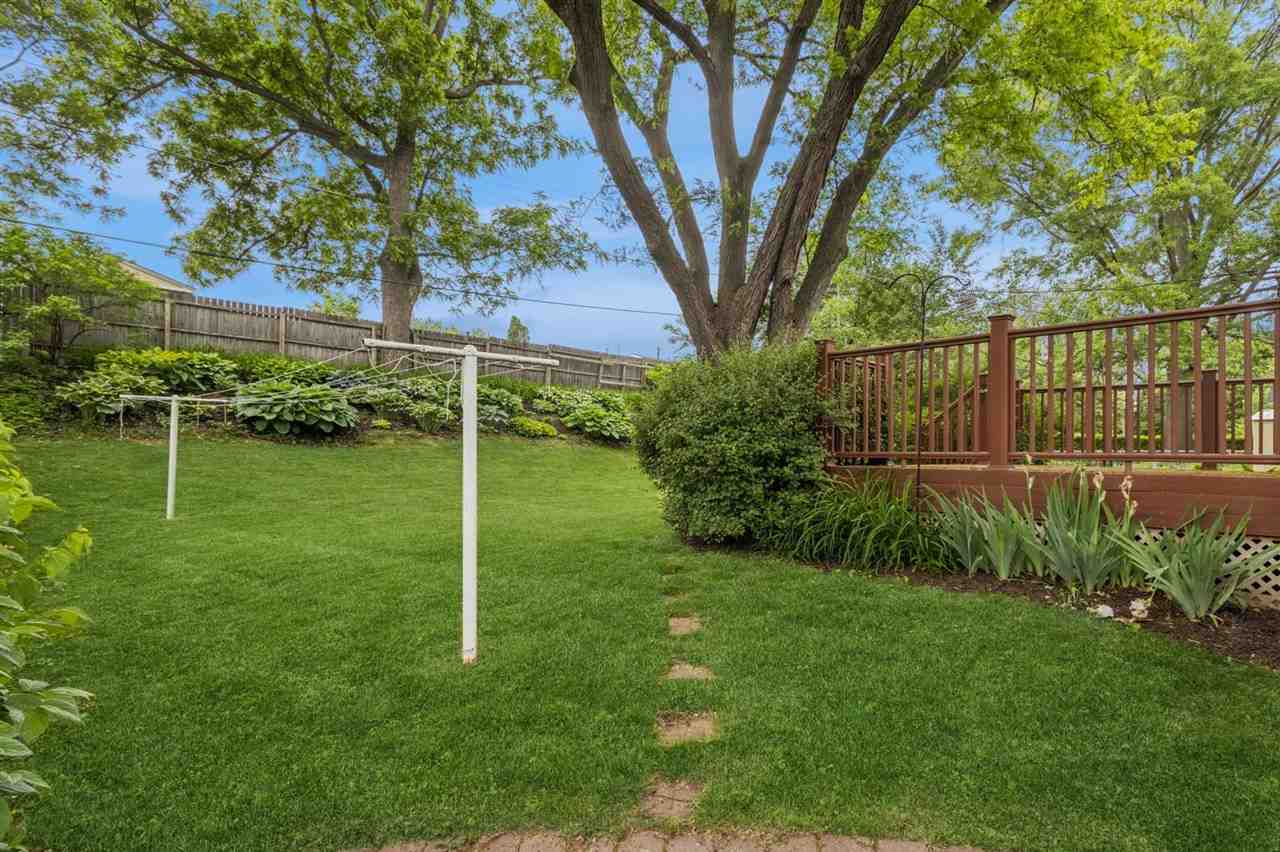 225 Linden Ct