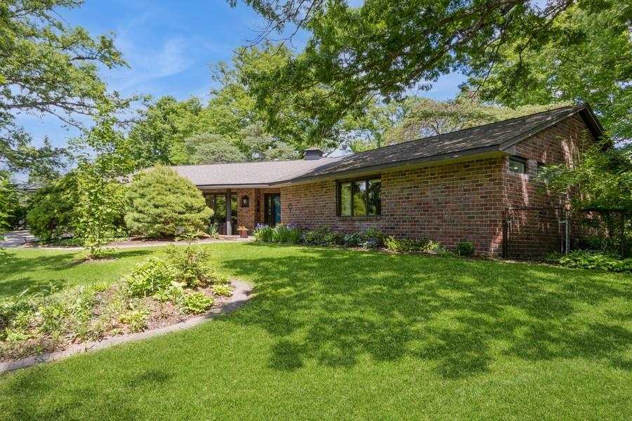9 Penn Cir