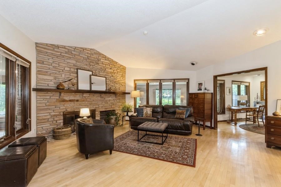 9 Penn Cir