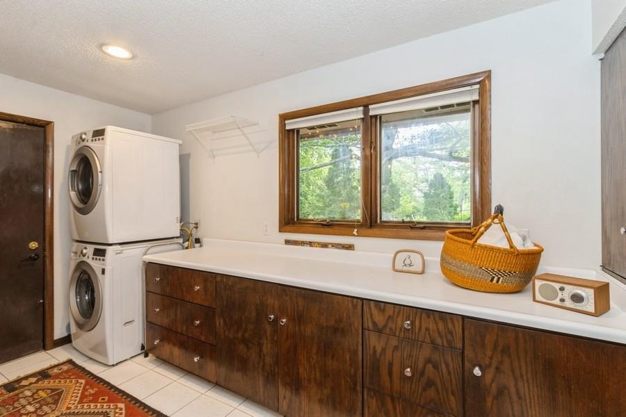 9 Penn Cir