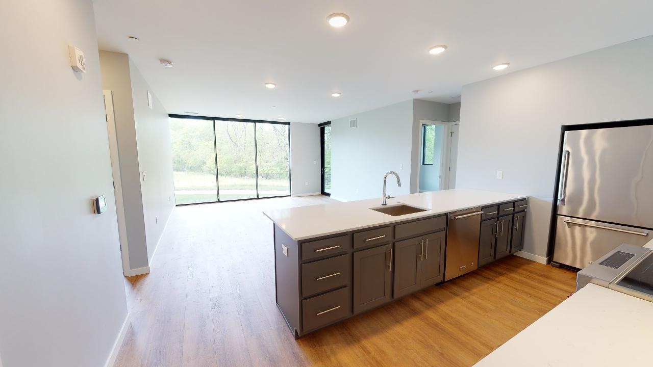 1 University Way Unit: 407