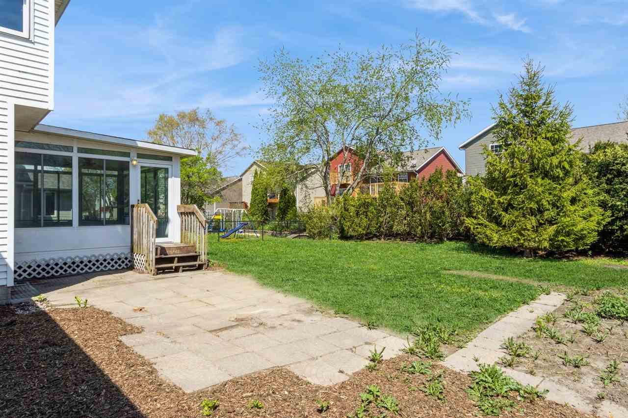 1614 Dickenson Ln