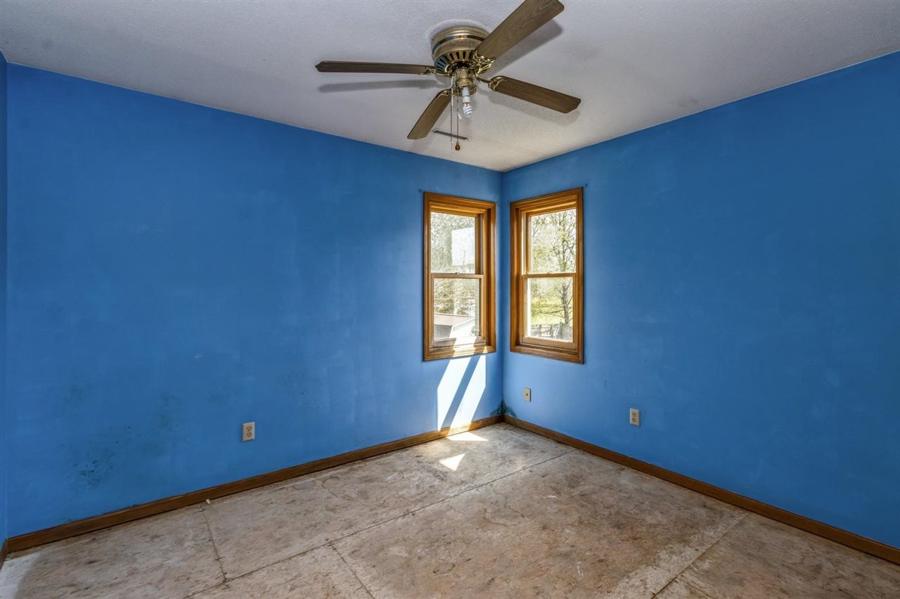 1614 Dickenson Ln