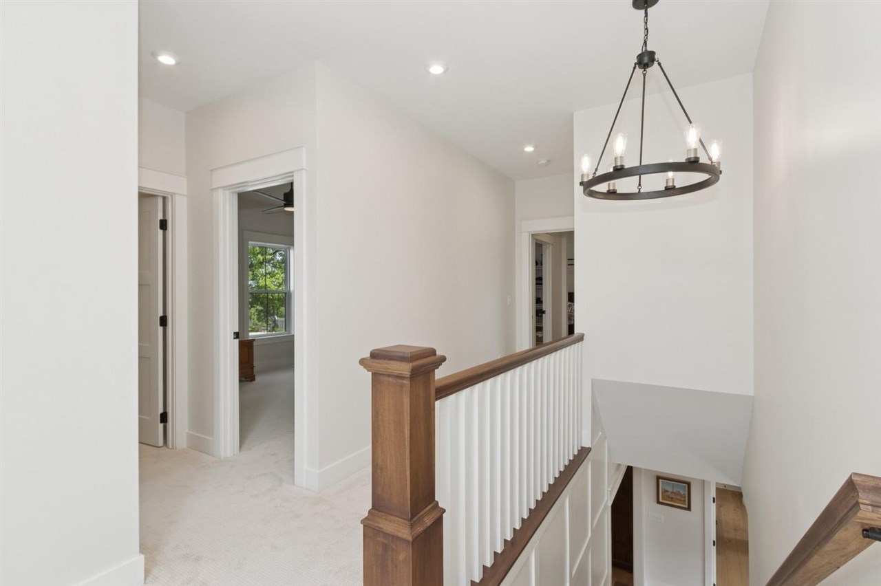 453 Windmill Pl