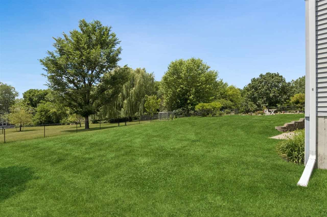 931 Tamarack Trl