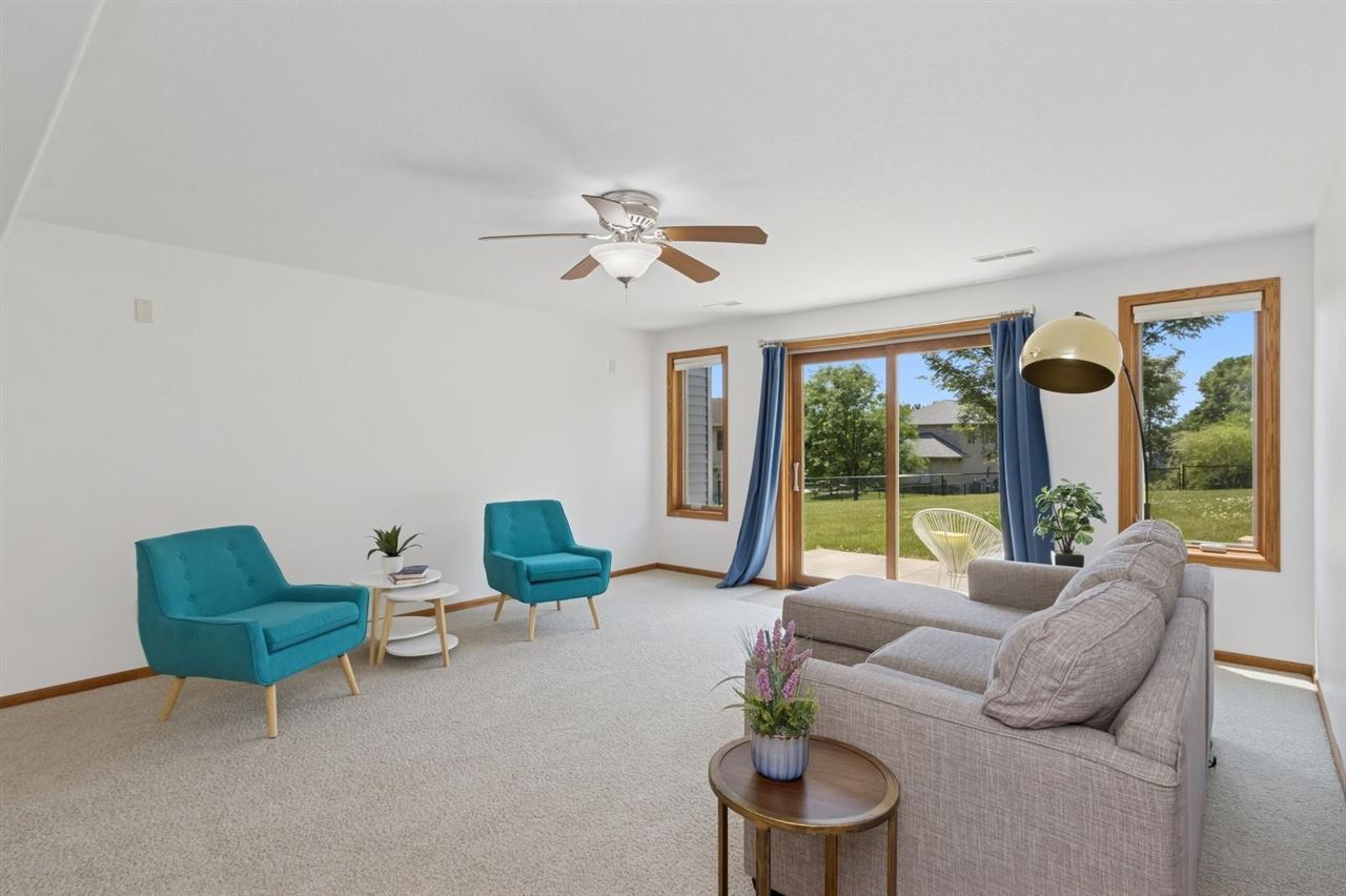 931 Tamarack Trl