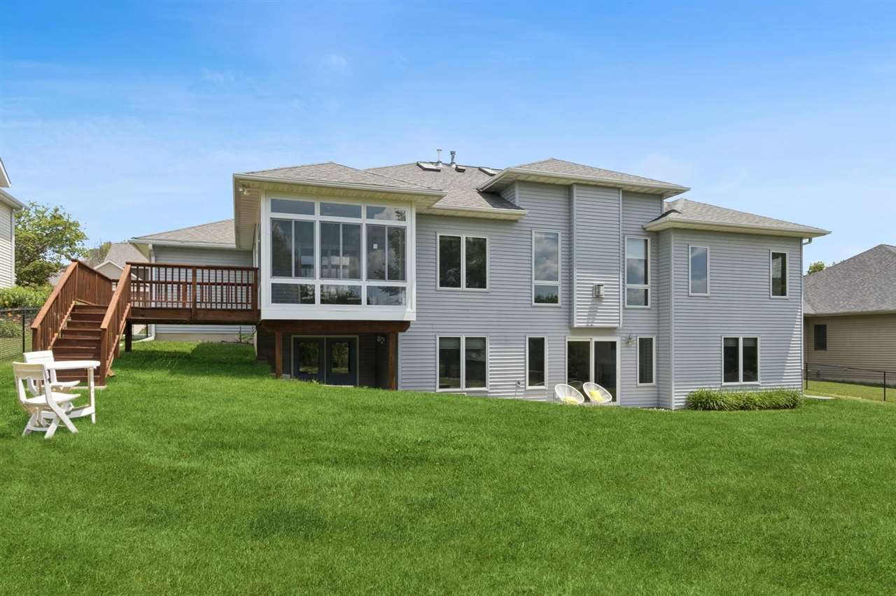 931 Tamarack Trl