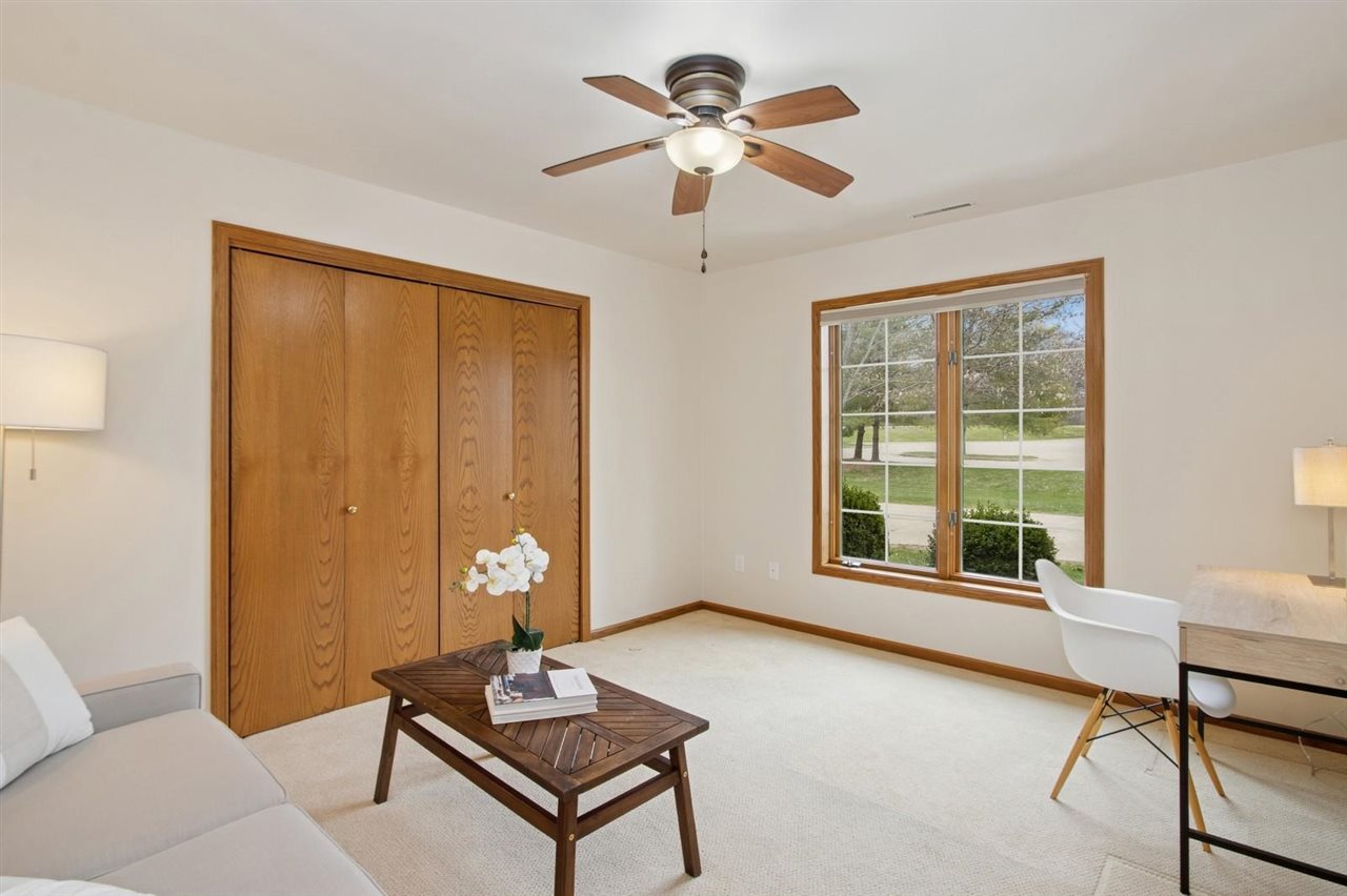 27 Camborne Cir