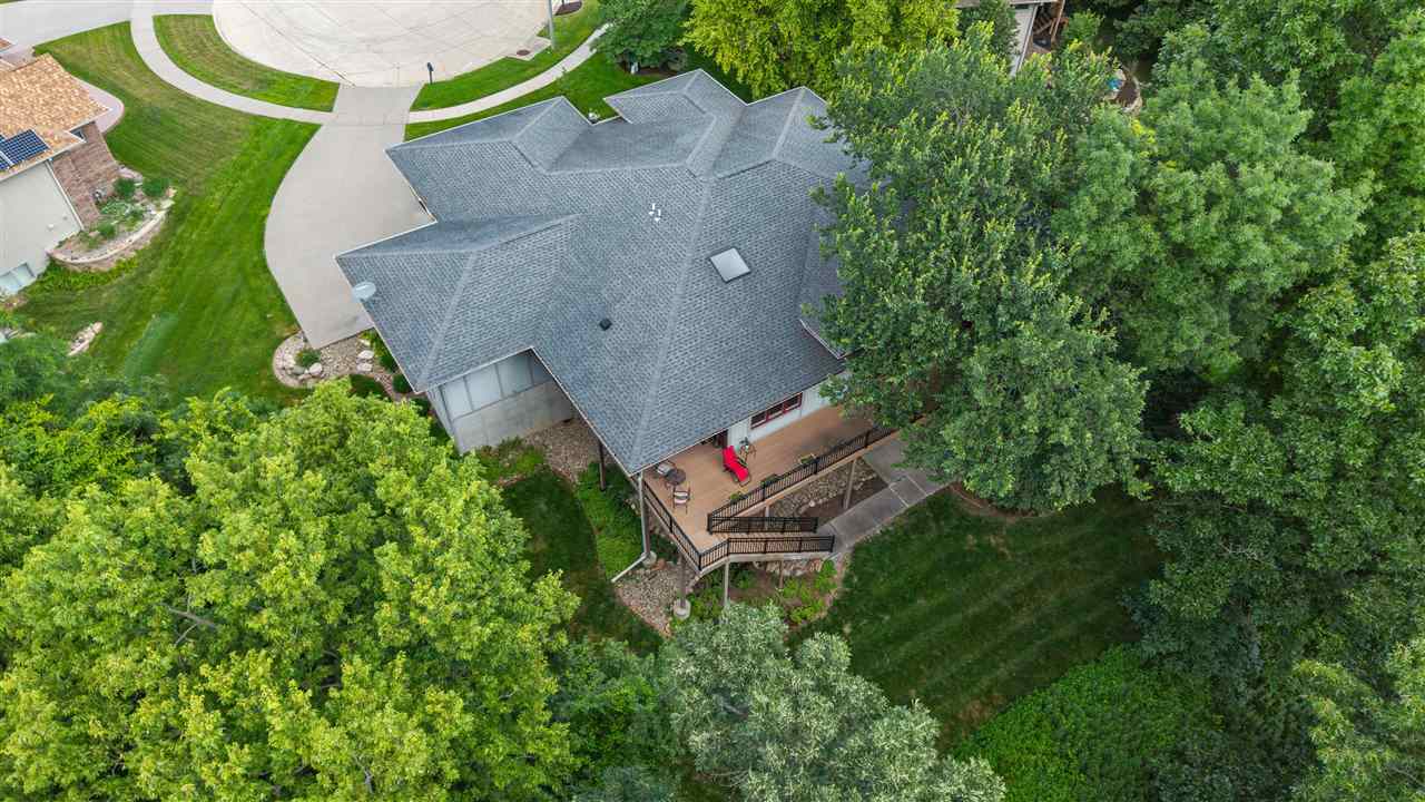 2000 Forest Hill Cir