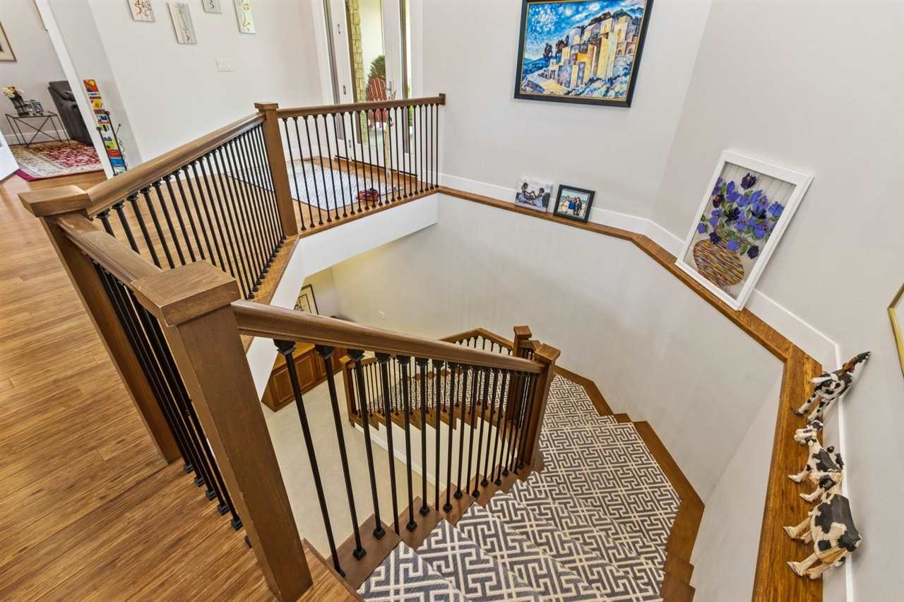 2000 Forest Hill Cir