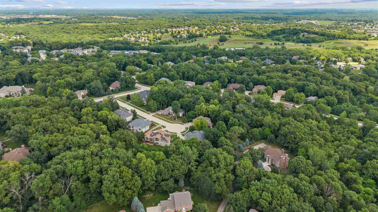 2000 Forest Hill Cir
