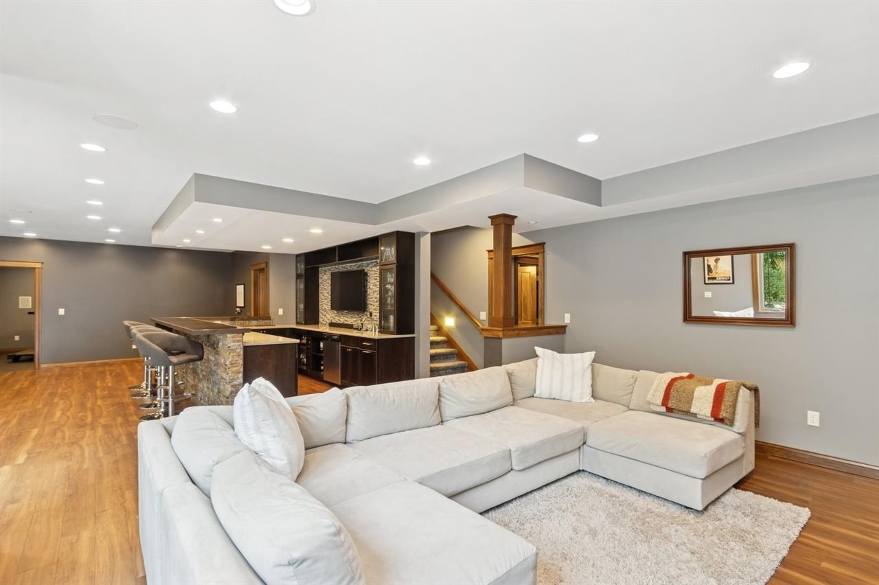 2031 Diamond Mil Cir