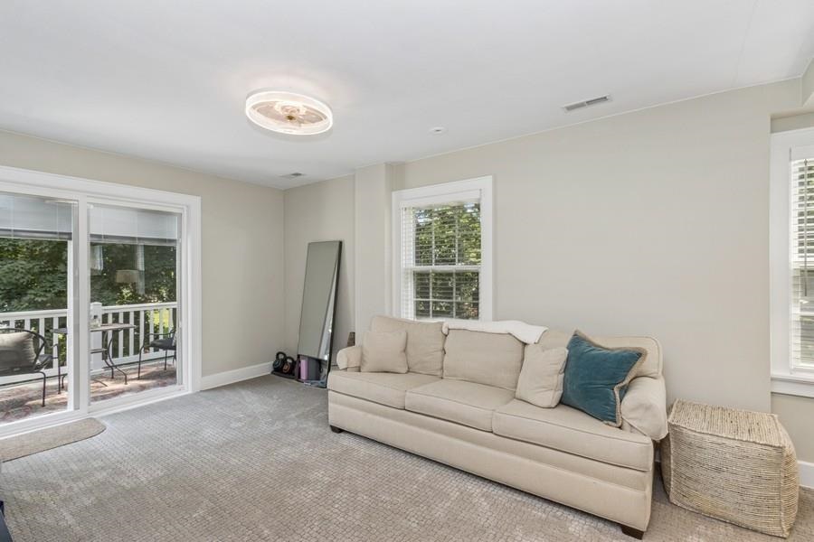 318 Ferson Ave