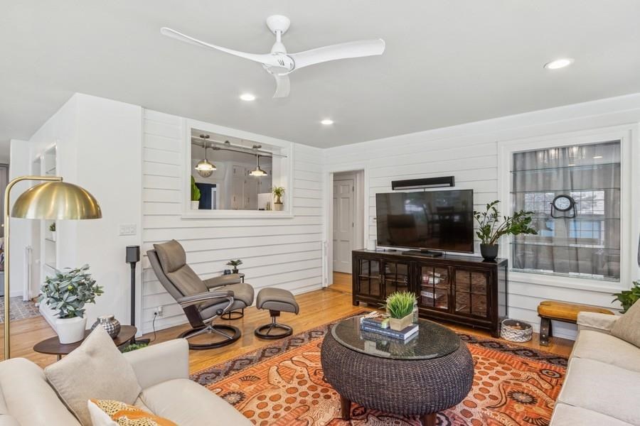 318 Ferson Ave
