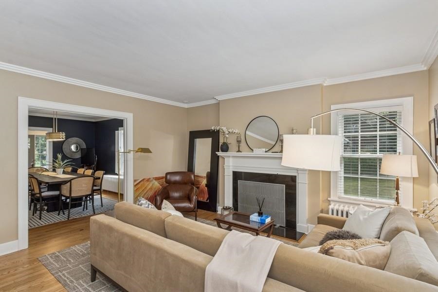 318 Ferson Ave