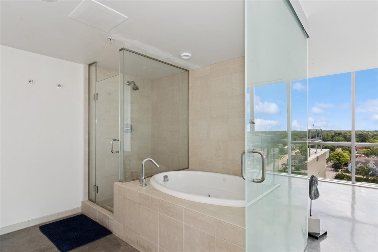 221 E College St Unit: Nos. 1301 +1302