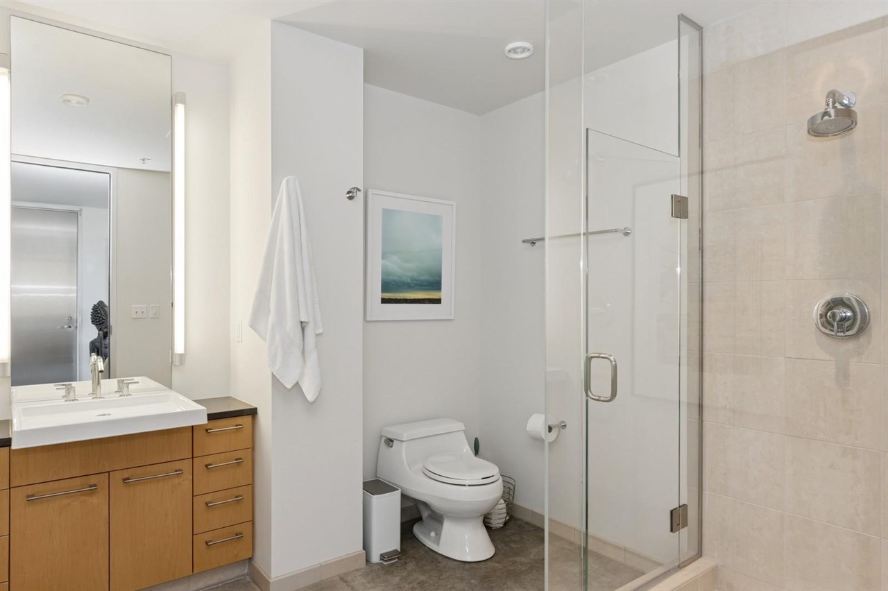 221 E College St Unit: Nos. 1301 +1302