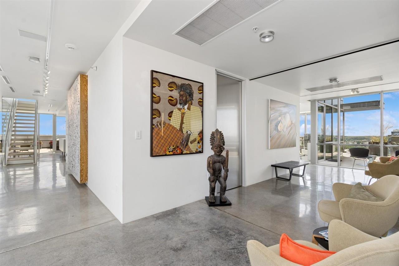 221 E College St Unit: Nos. 1301 +1302
