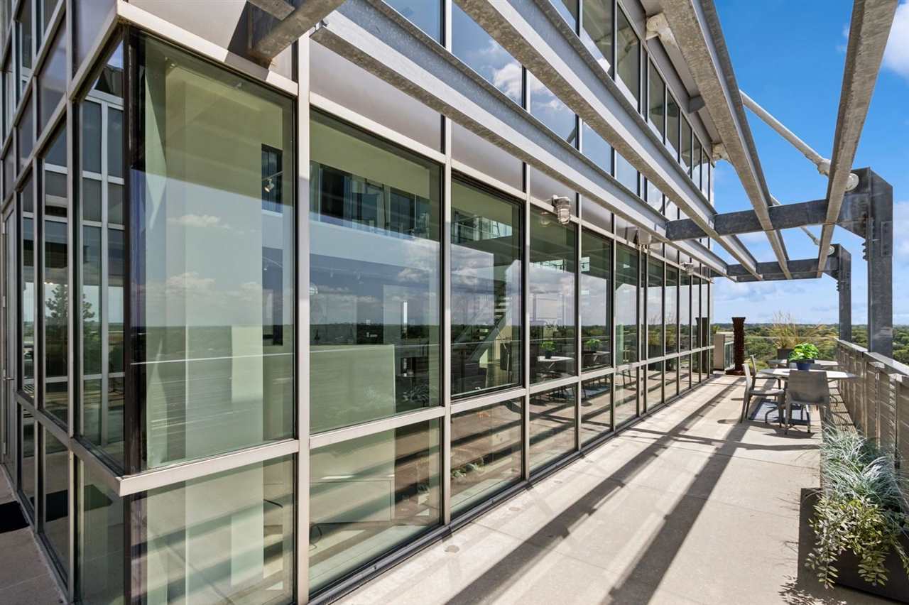 221 E College St Unit: Nos. 1301 +1302