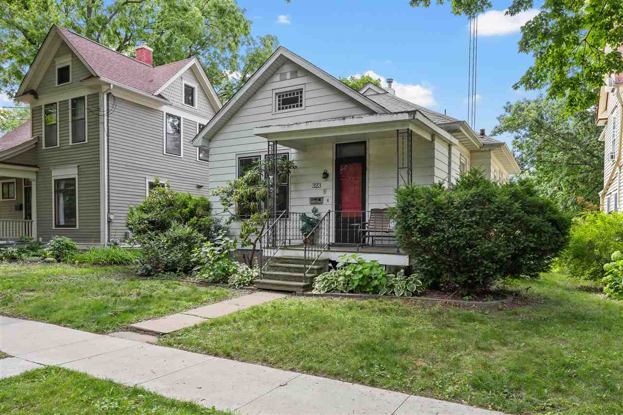 323 Brown St