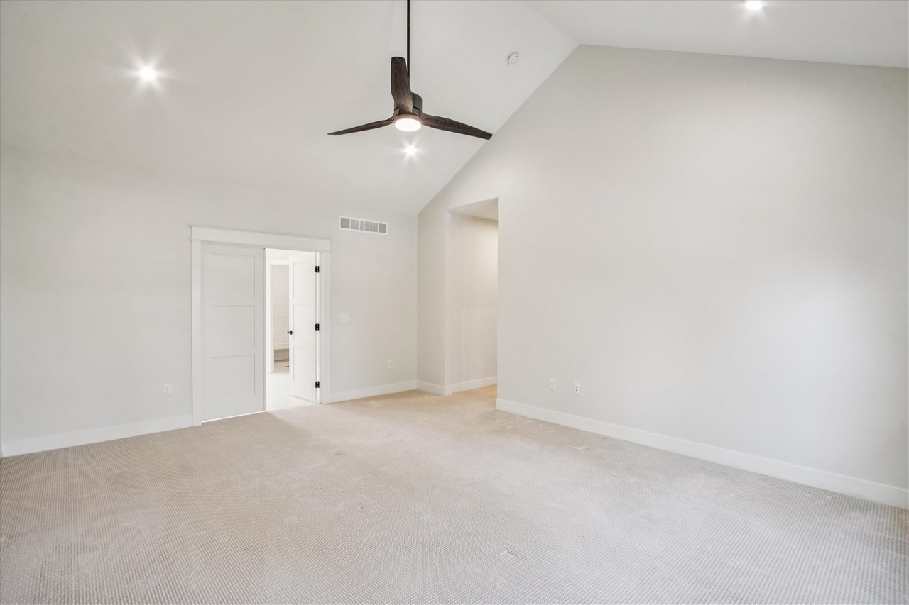 453 Windmill Pl