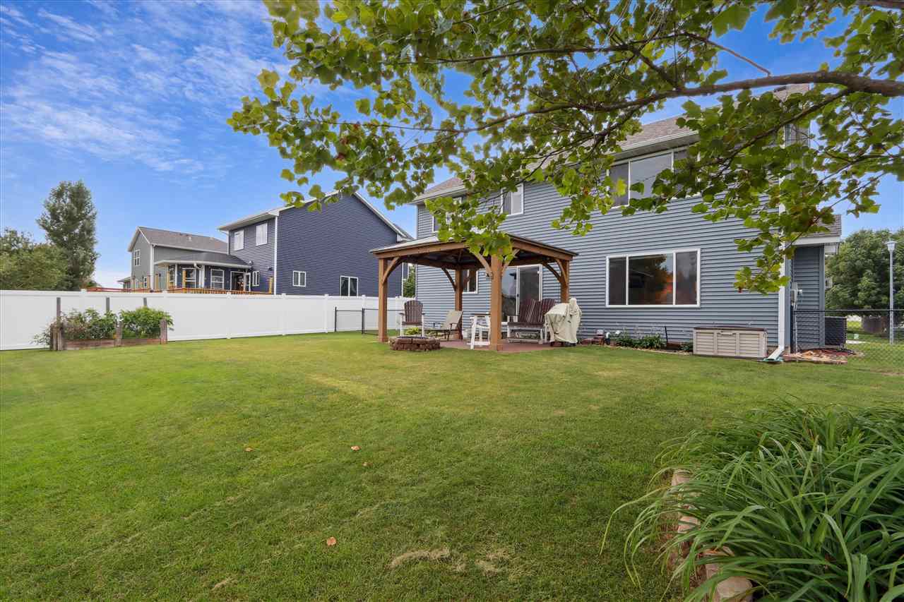 1205 Deerfield Dr