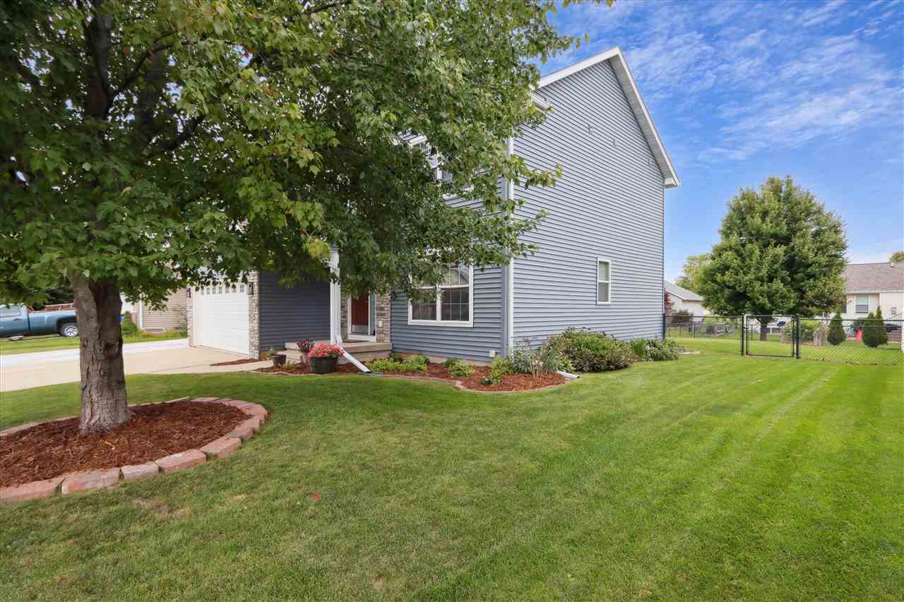 1205 Deerfield Dr
