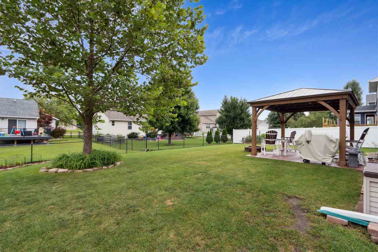 1205 Deerfield Dr