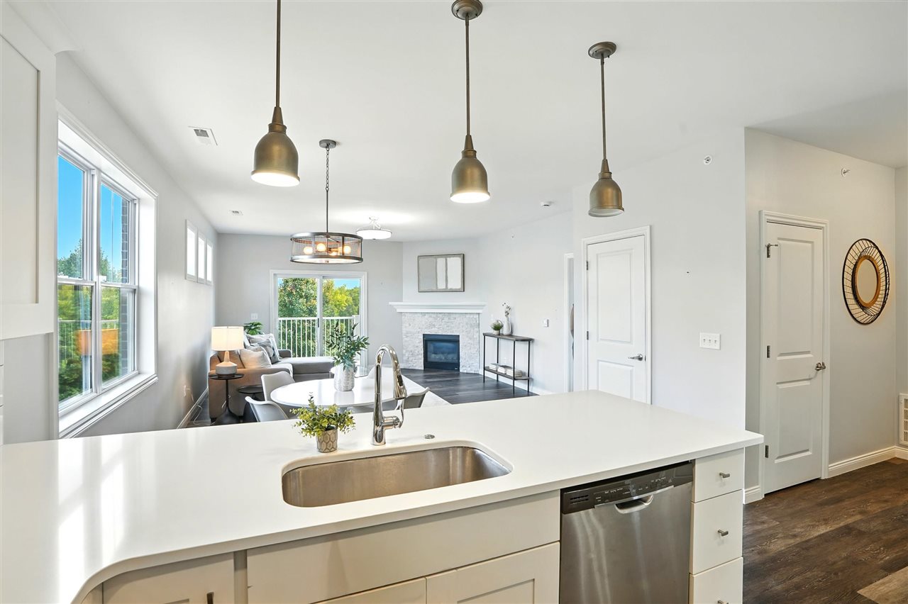 2176 Willenbrock Cir