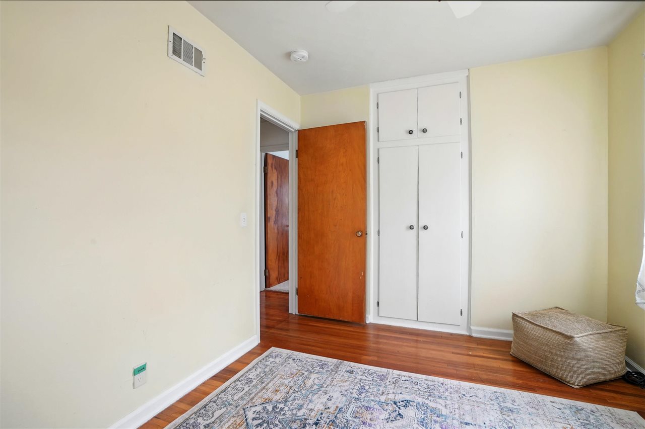 834 4th Ave