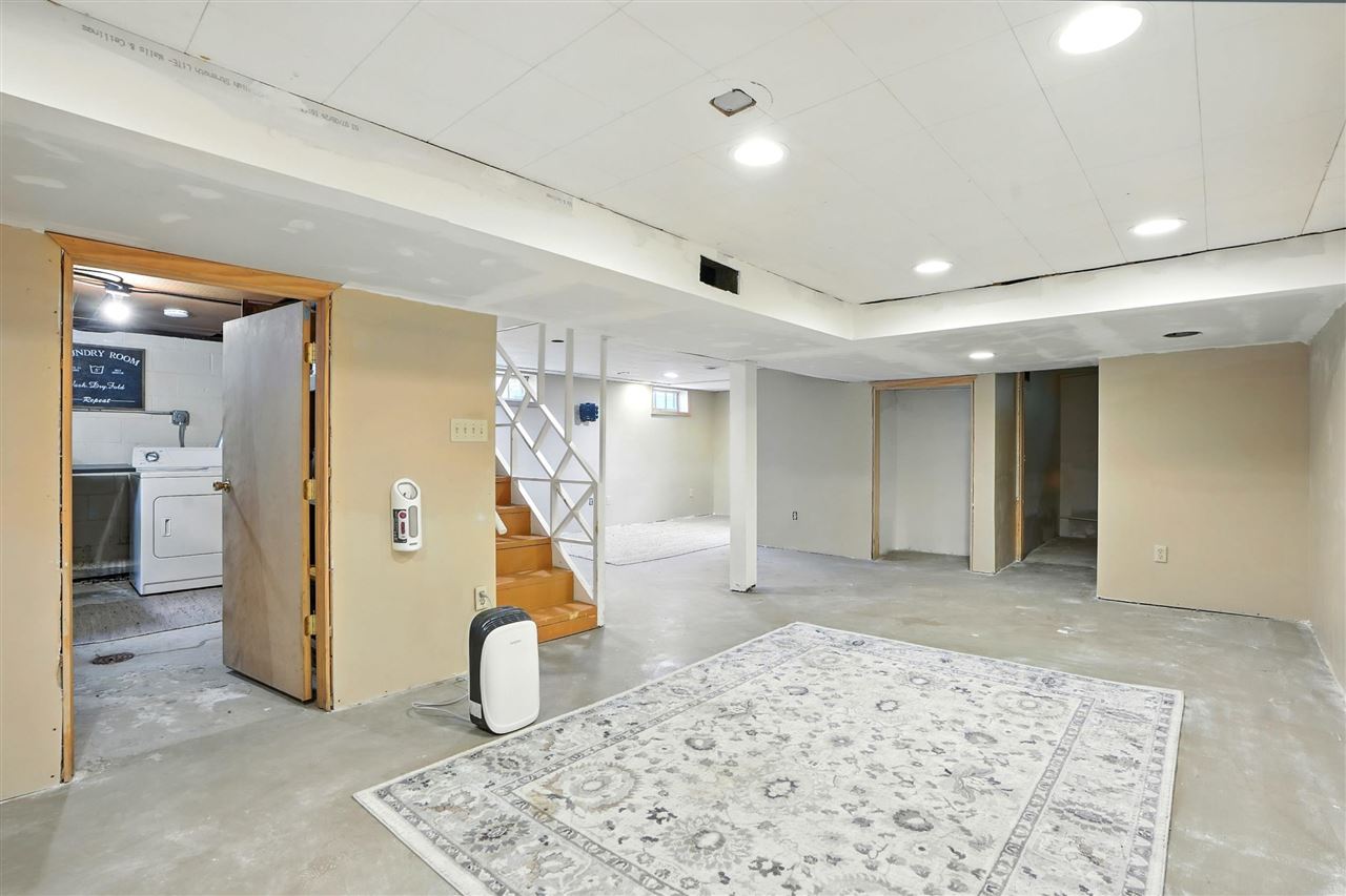834 4th Ave