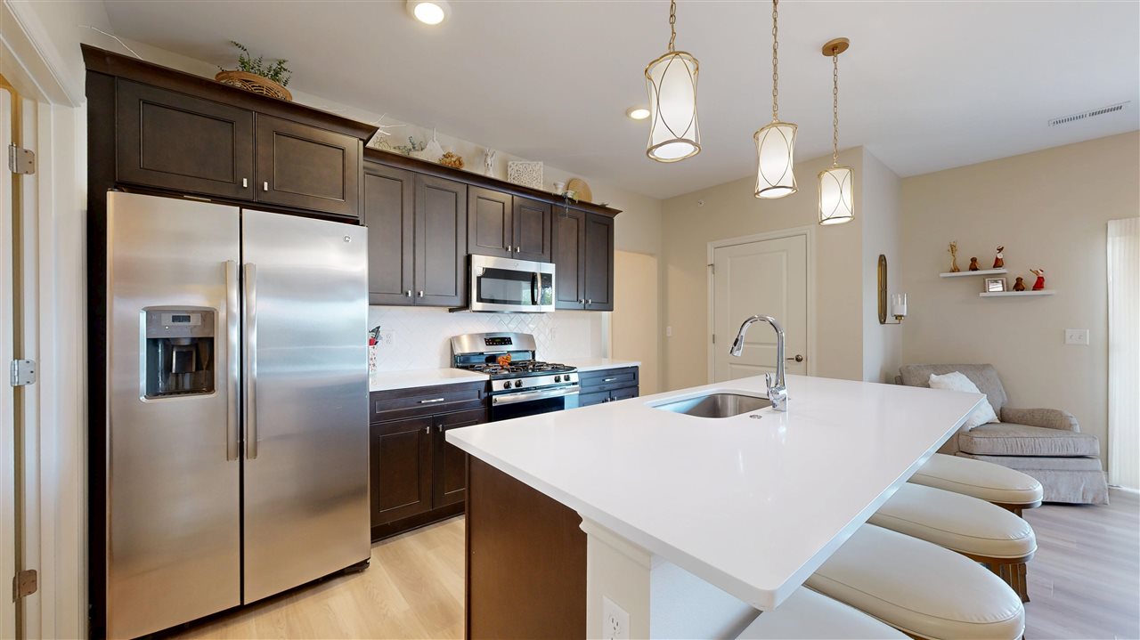 2196 Willenbrock Cir