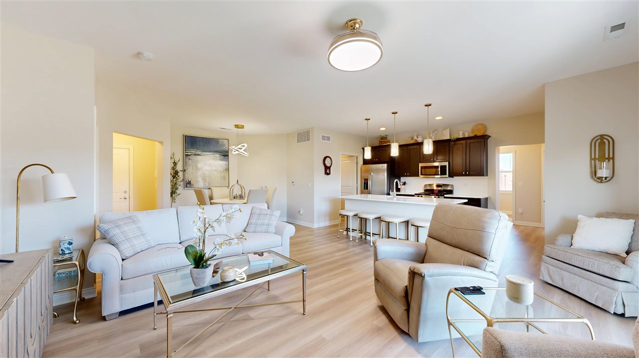2196 Willenbrock Cir