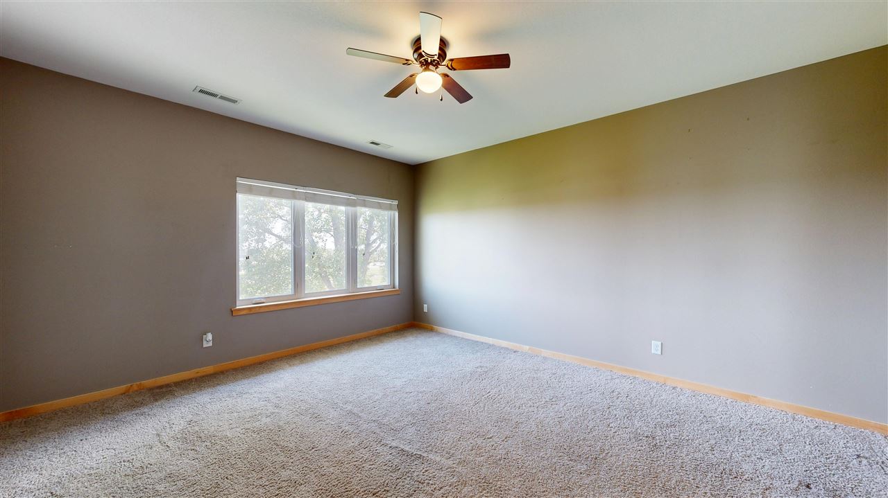 1092 Walnut Ave Unit: 321 Bldg E