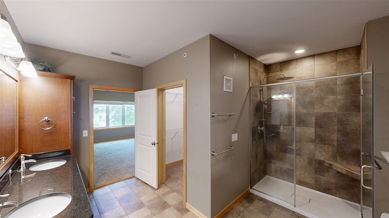 1092 Walnut Ave Unit: 321 Bldg E