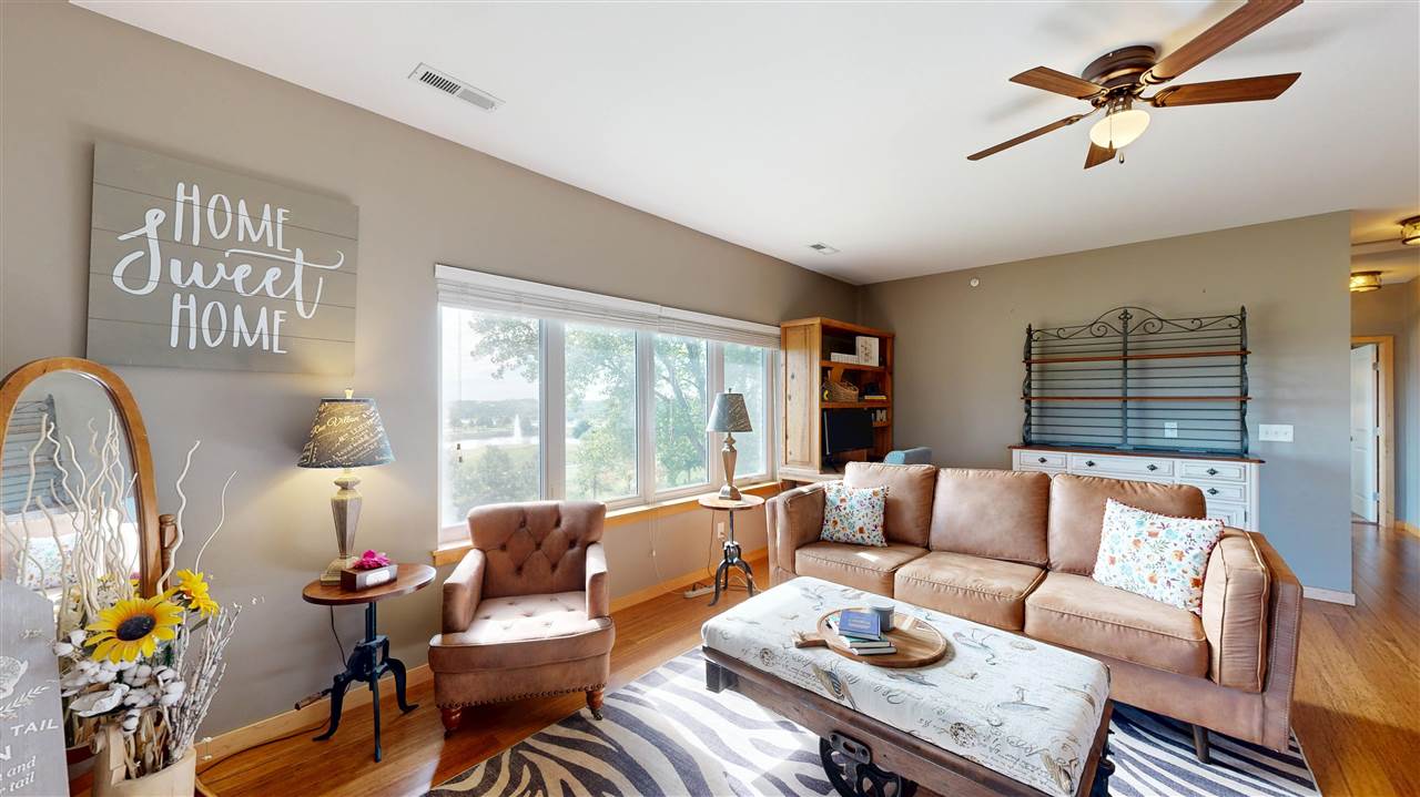 1092 Walnut Ave Unit: 321 Bldg E