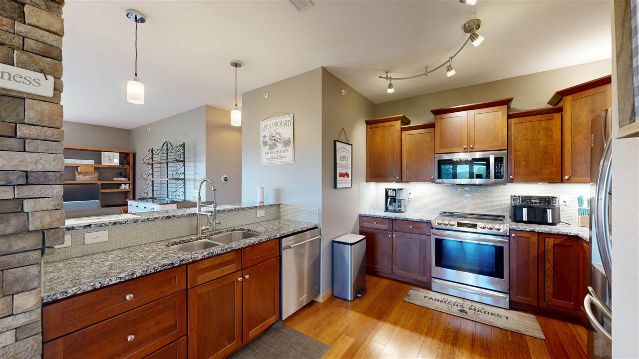 1092 Walnut Ave Unit: 321 Bldg E