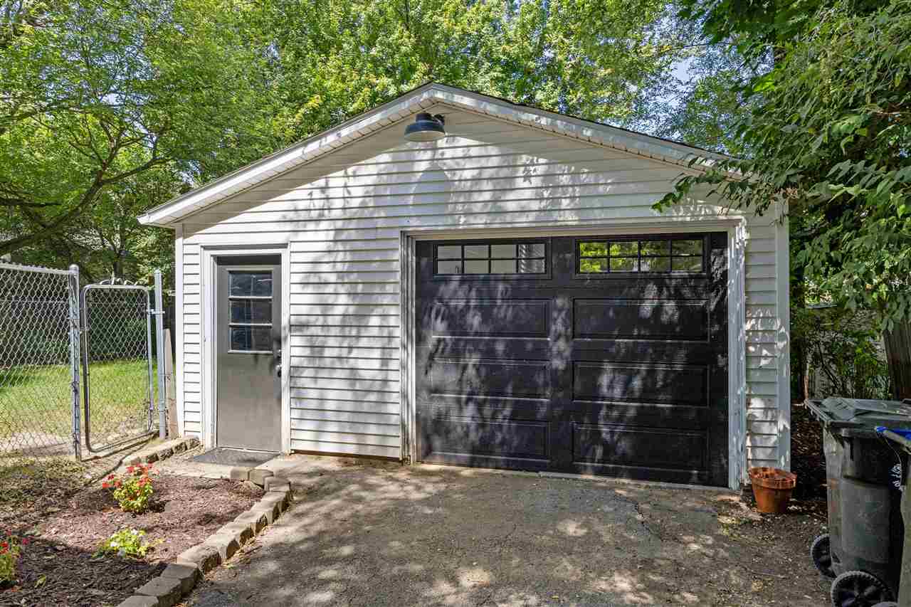 1212 Kirkwood Ave