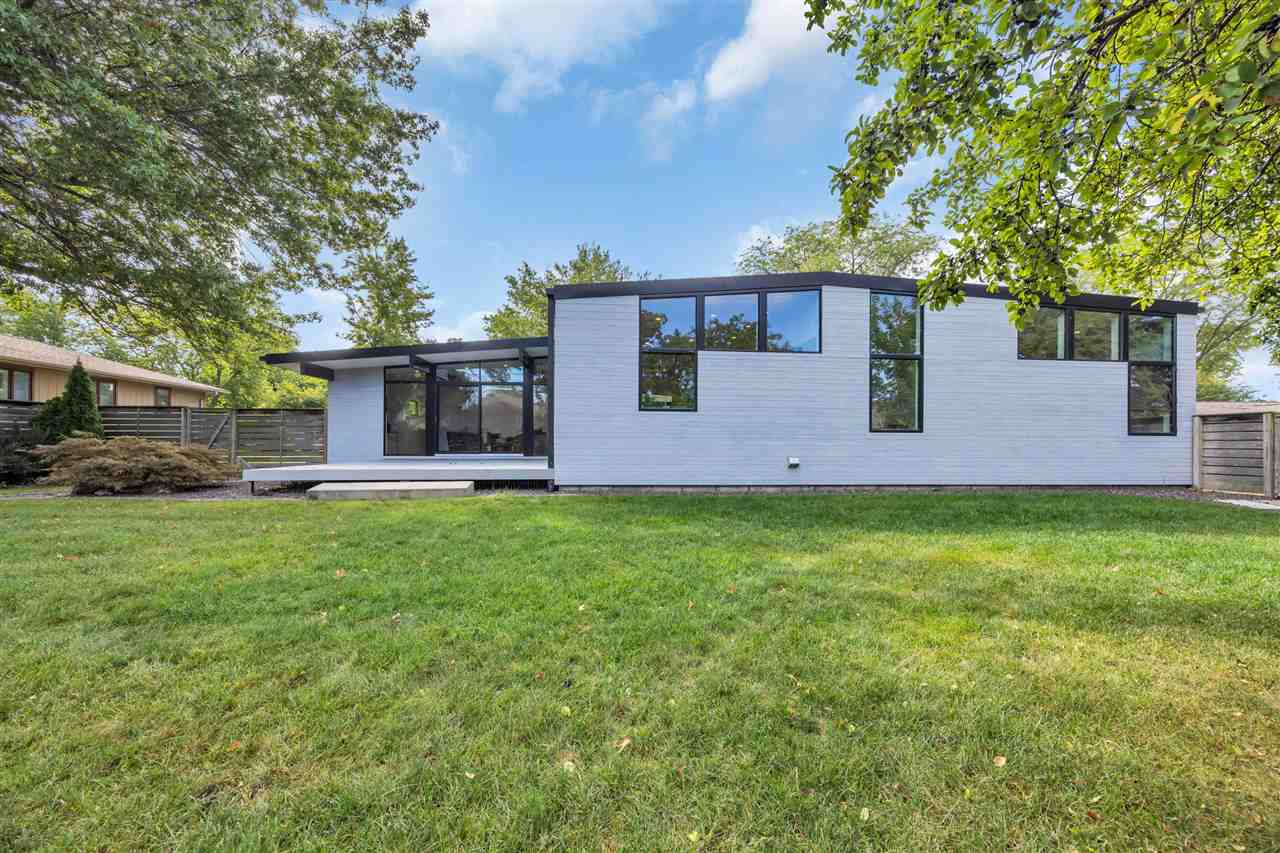 328 Koser Ave