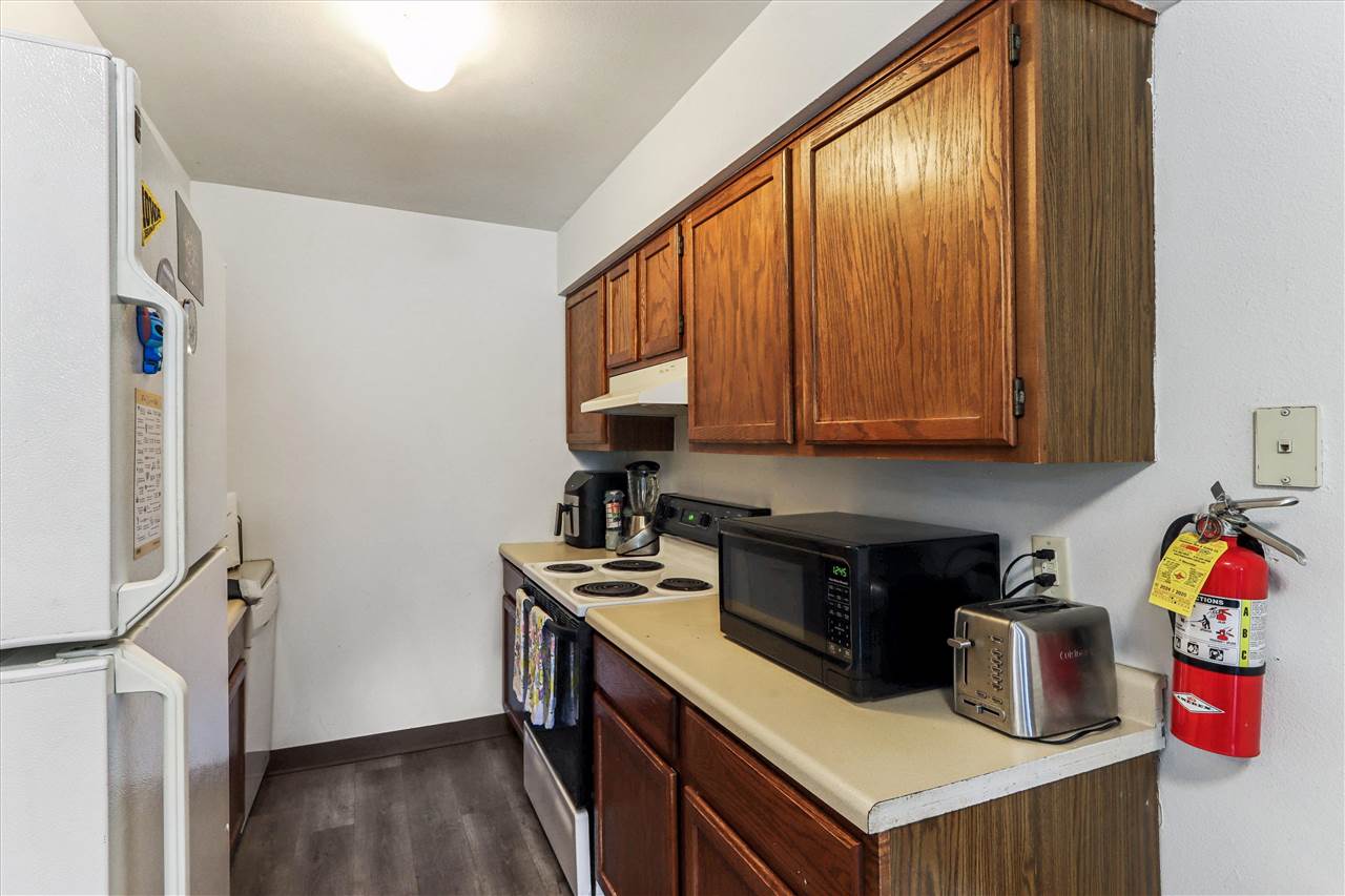 632 S Dodge Street Unit: 1-11