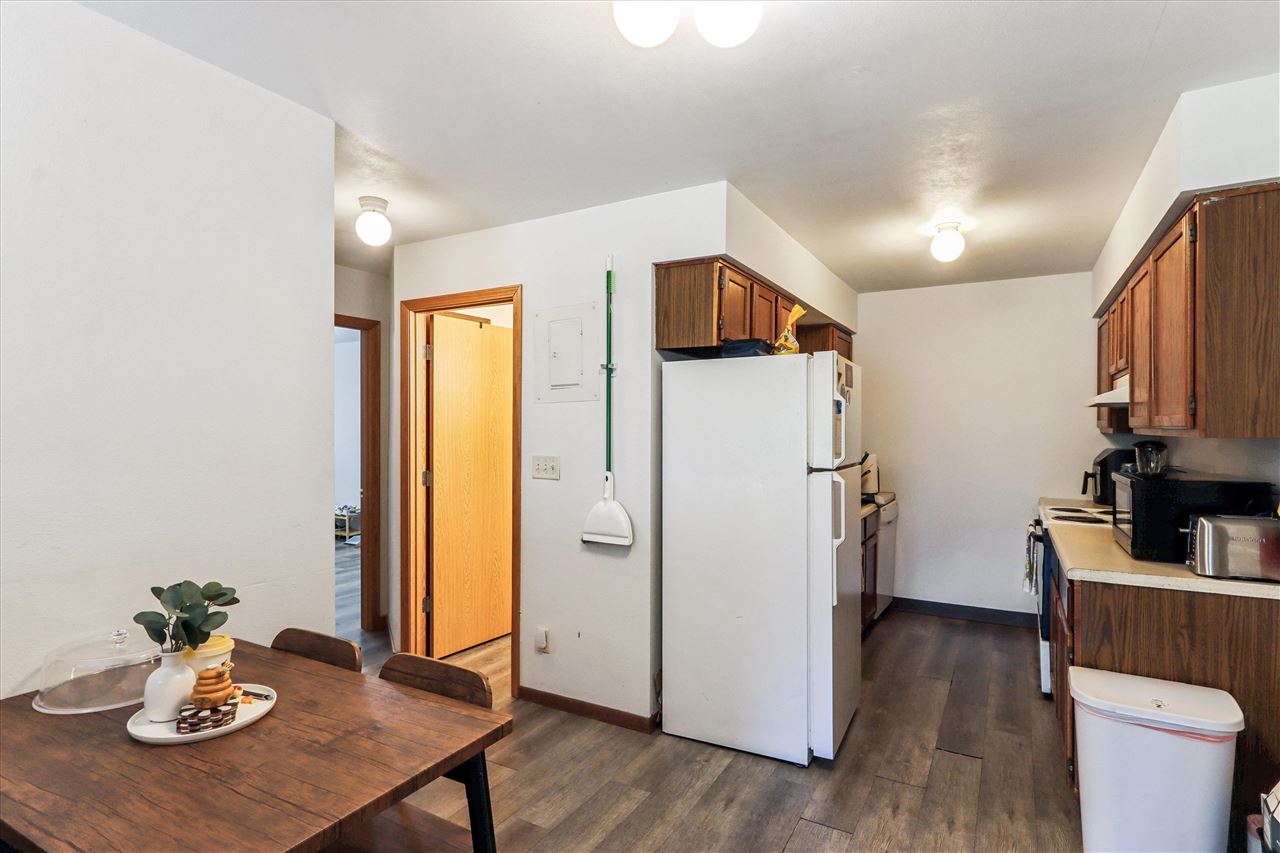 632 S Dodge Street Unit: 1-11