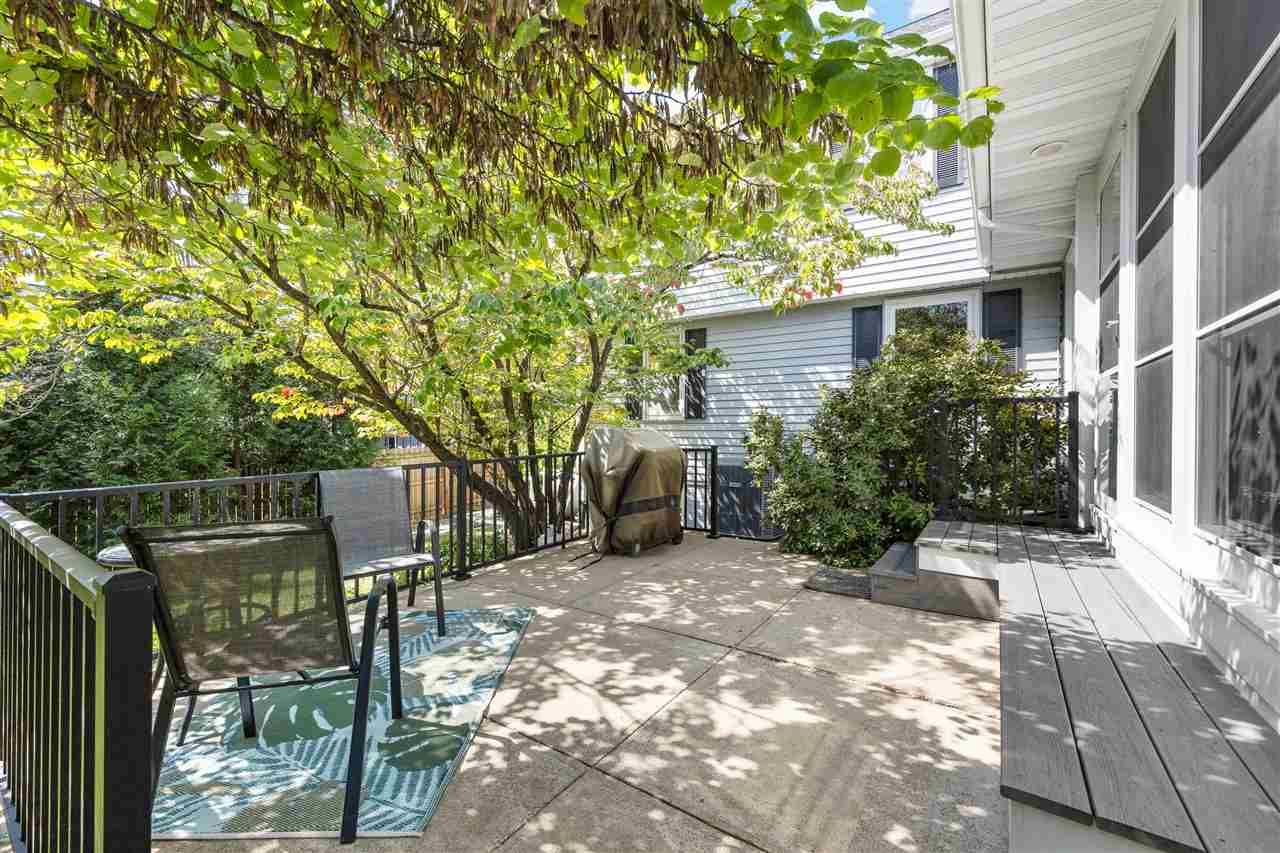 4 Heather Dr