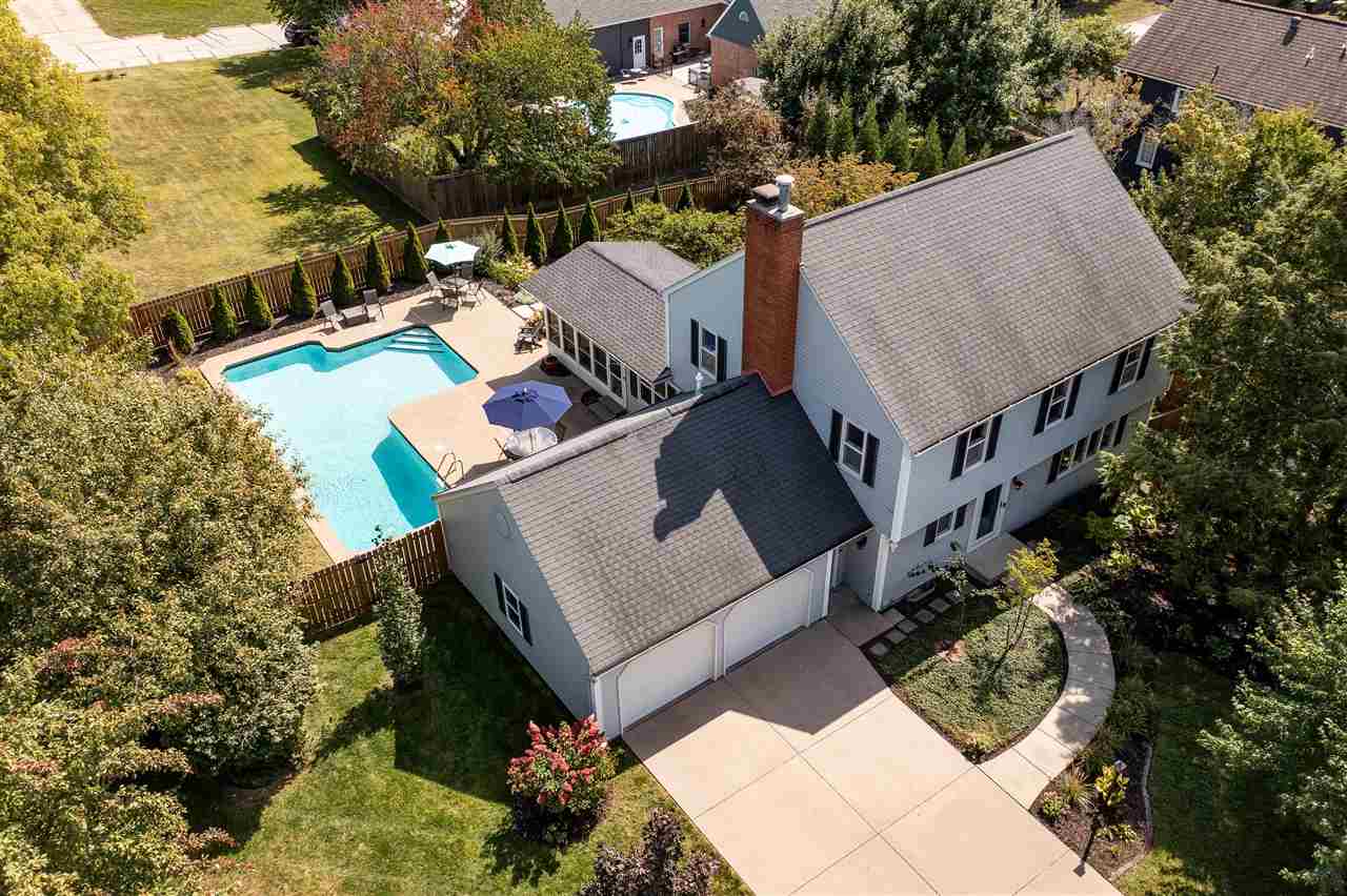4 Heather Dr