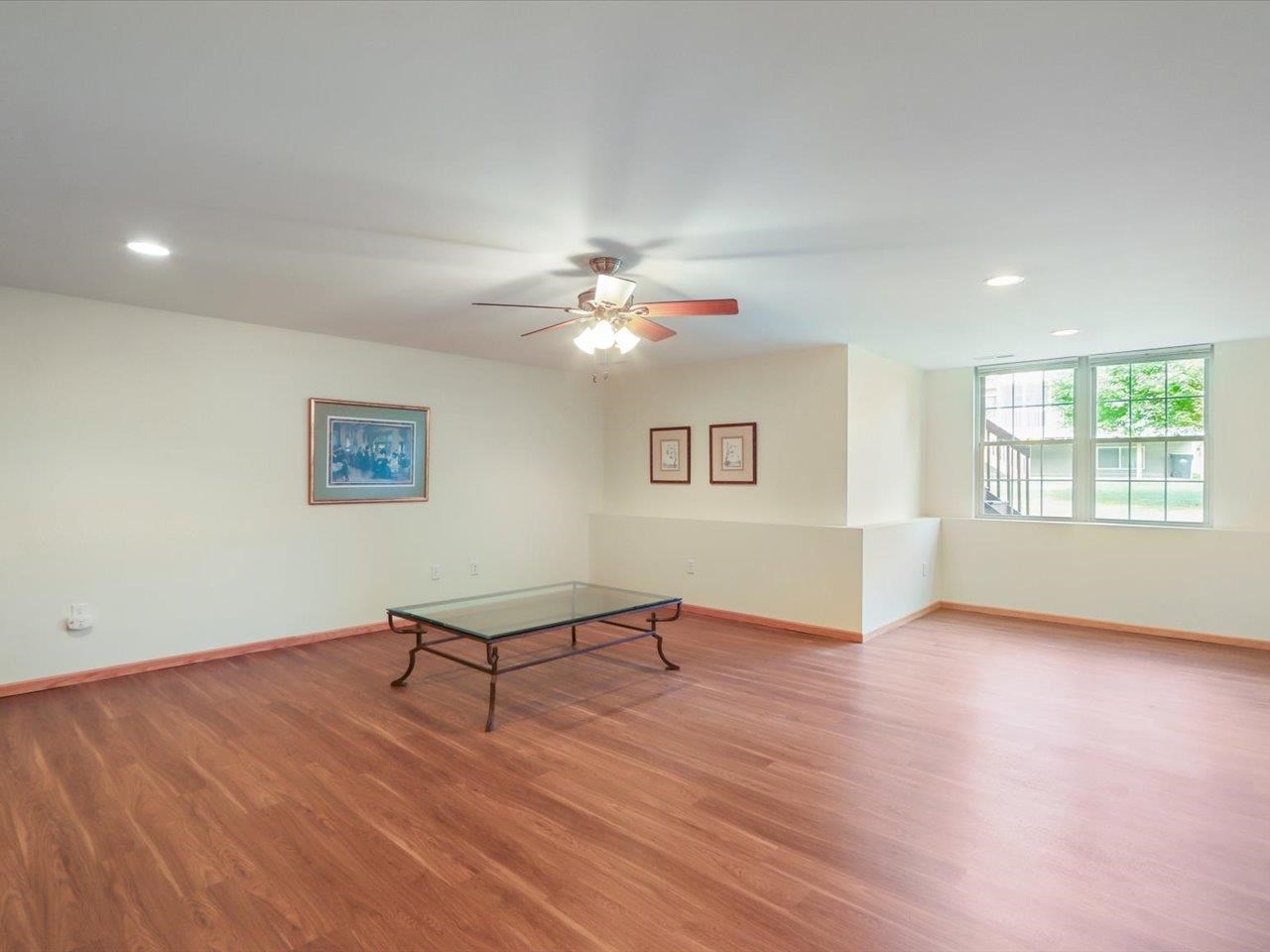 15 Willoughby Pl