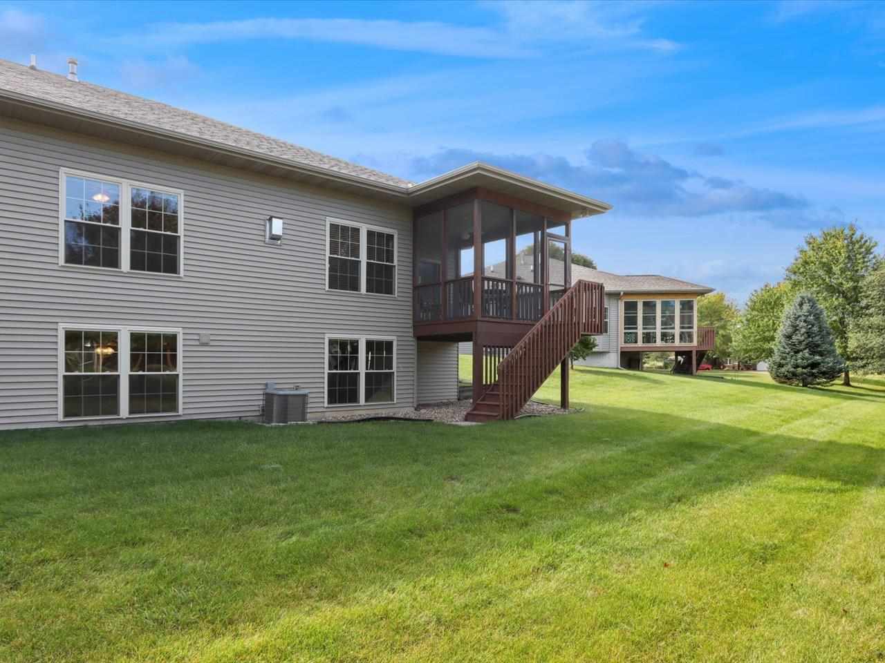 15 Willoughby Pl
