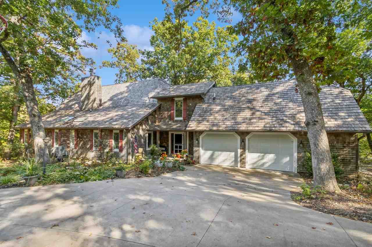 1462 Trail Bend Dr NW