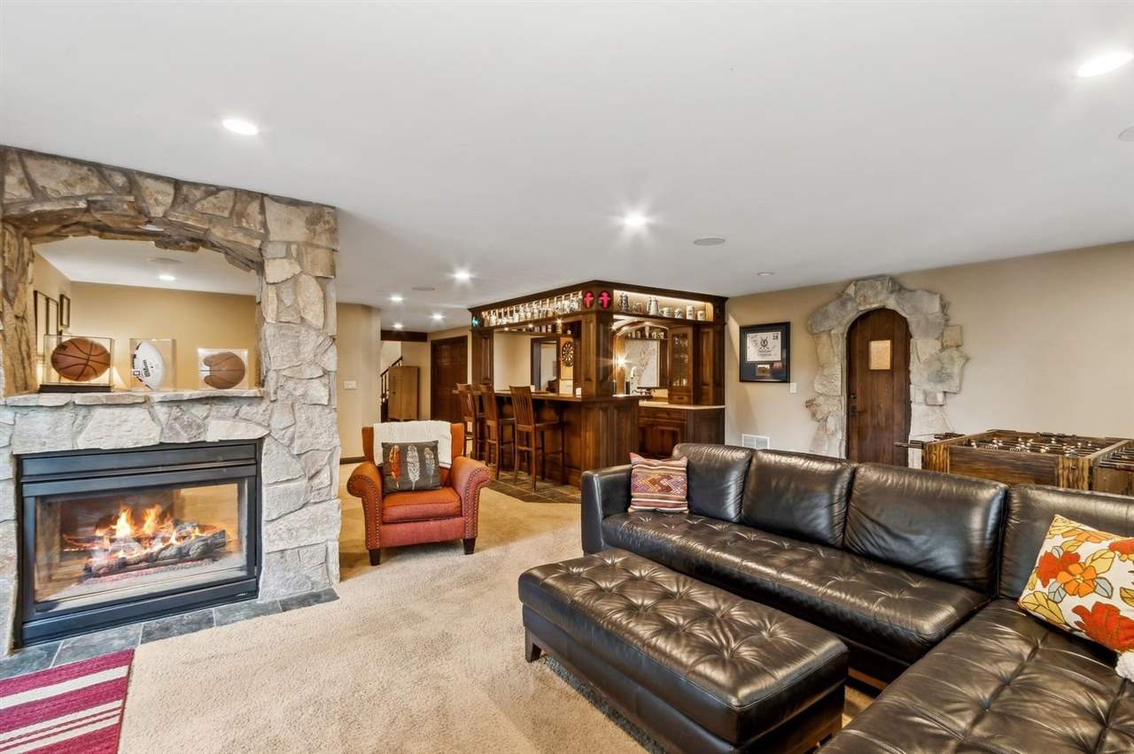 1462 Trail Bend Dr NW