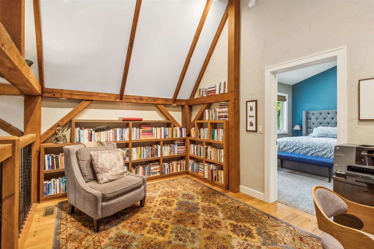 1462 Trail Bend Dr NW