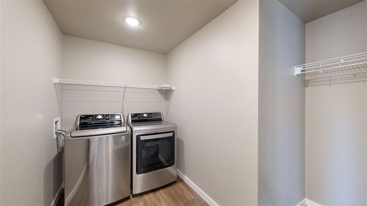260 N Scott Blvd Unit: 311